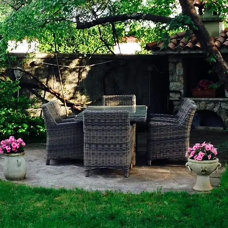 Bed & Breakfast Laly